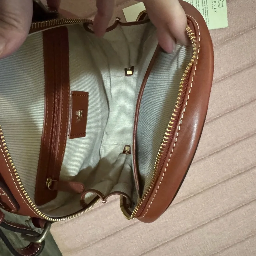 Radley London Brown Crossbody Bag - Picture 3 of 8